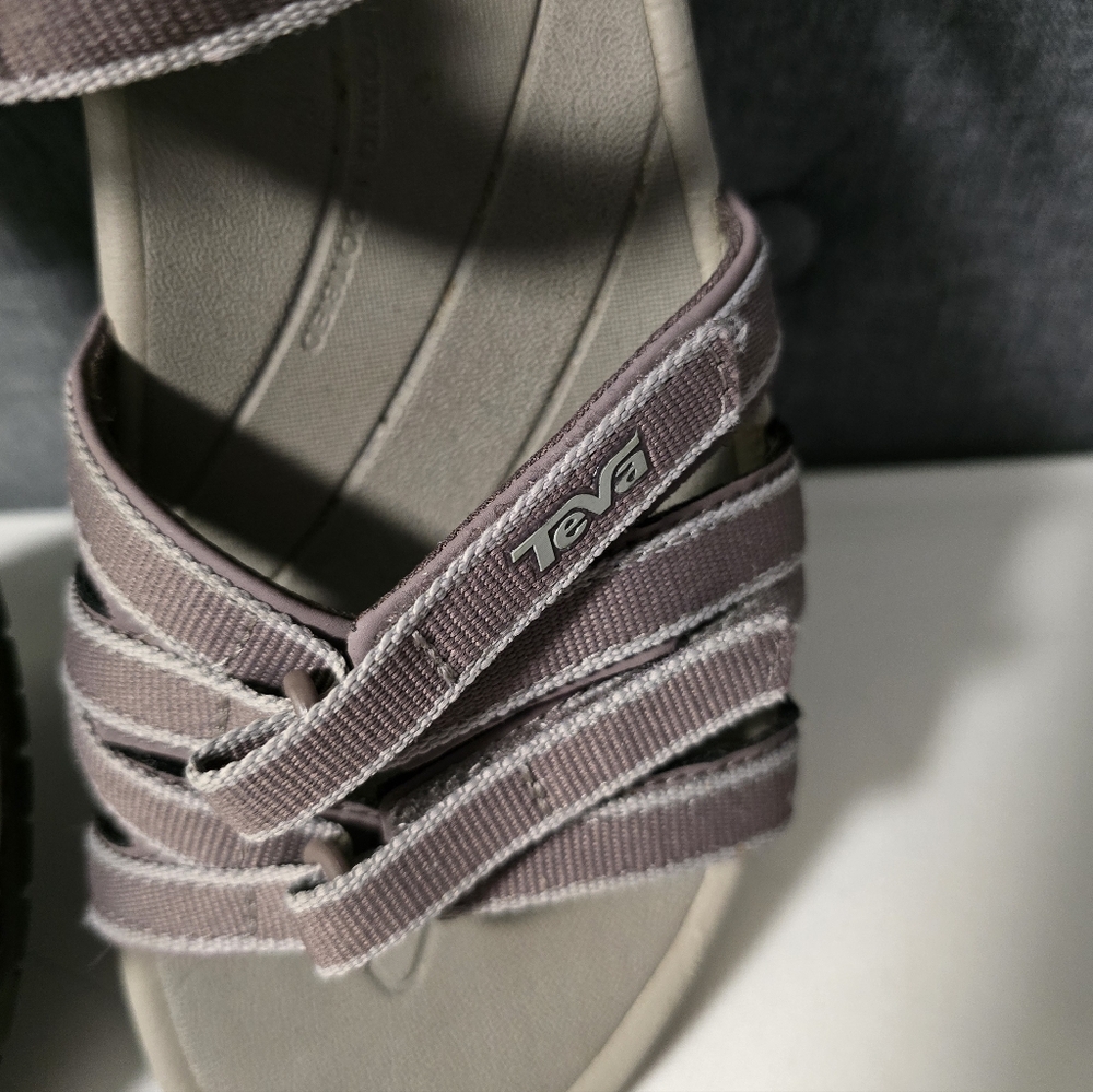 Teva Womens *  Tirra Hiking Sandals * Adjustable Strap * Plum * Size 8 - Picture 5 of 13